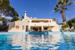 Villa Amarela